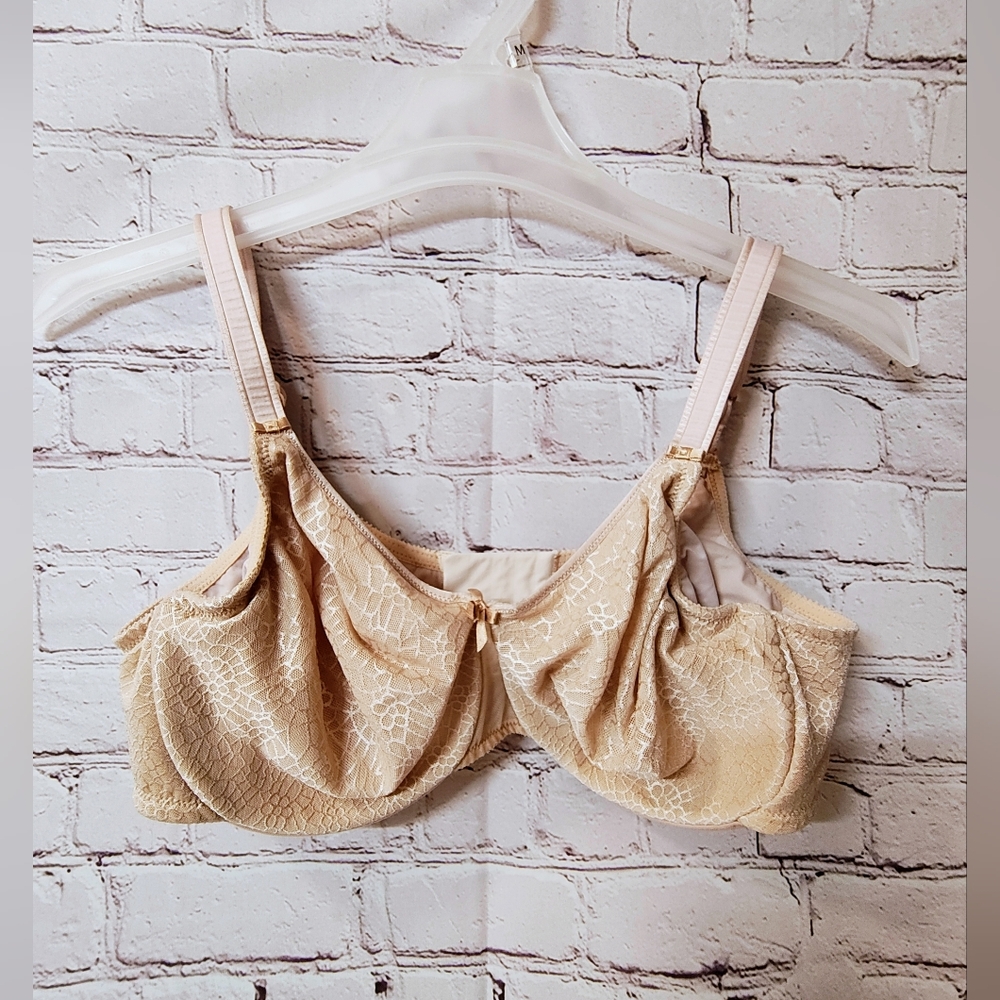 Chantelle Magnifique Seamless Minimizer Unlined Bra 44C
